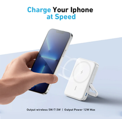 Anker 322 MagGo 5K Magnetic Power Bank - White