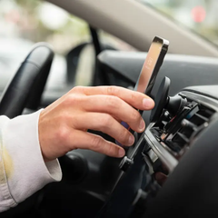 Mophie Snap Vent Magnetic Car Mount with Any Smartphone - Black