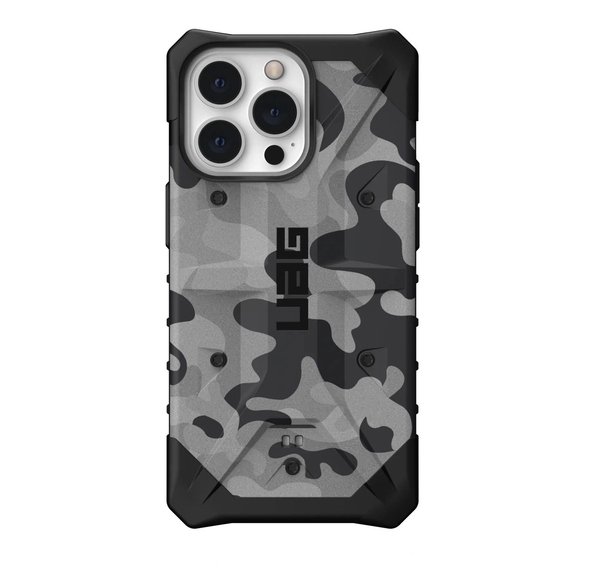 UAG Pathfinder  Case For iPhone 13 Pro - Black Midnight Camo