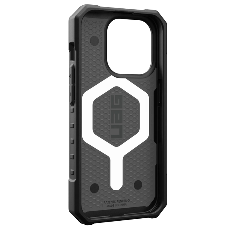 UAG Pathfinder SE MagSafe Case For iPhone 15 Pro - Geo Camo