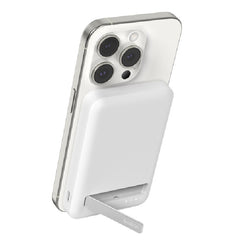 Belkin BoostCharge Pro Magnetic Power Bank 5K With Qi2 - White